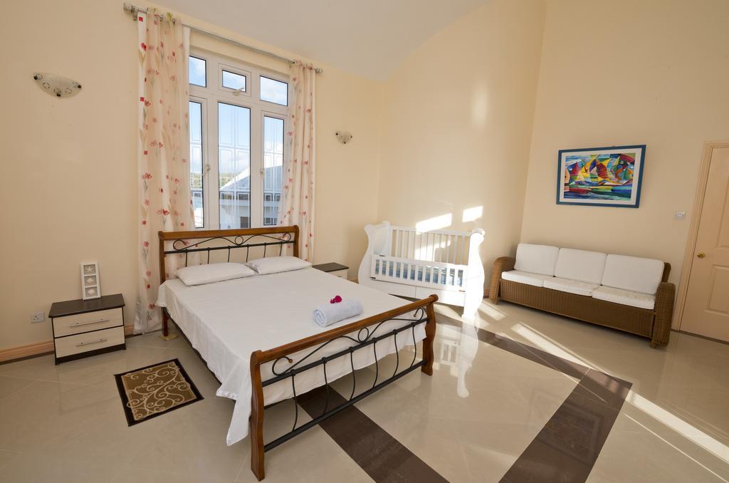 Le Refuge Hotel La Ferme Luaran gambar