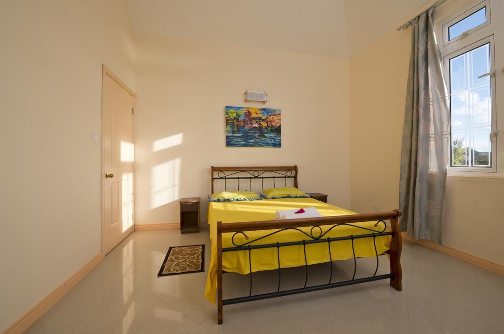 Le Refuge Hotel La Ferme Luaran gambar